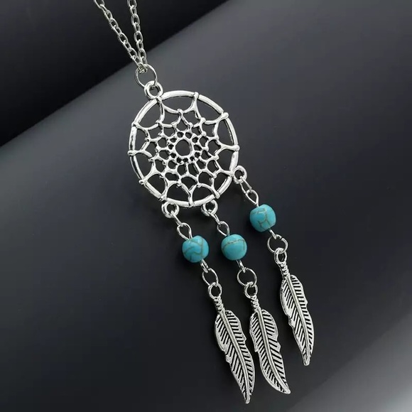 HOST PICK π Dream catcher boho silver necklace - Picture 2 of 2